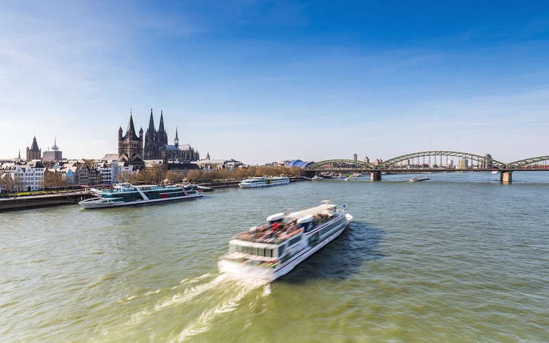 Ren Nehri'de Tekne Turu - Köln de Yapılacak Şeyler