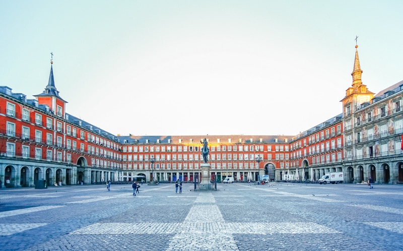 Plaza Mayor - Madrid Gezilecek Yerler Blog
