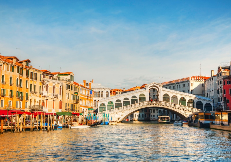 Rialto Köprüsü Venedik Gezilecek Yerler