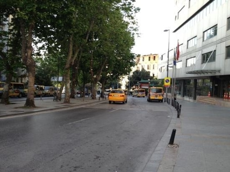 Gümüşsuyu Caddesi, Beyoğlu Taksim