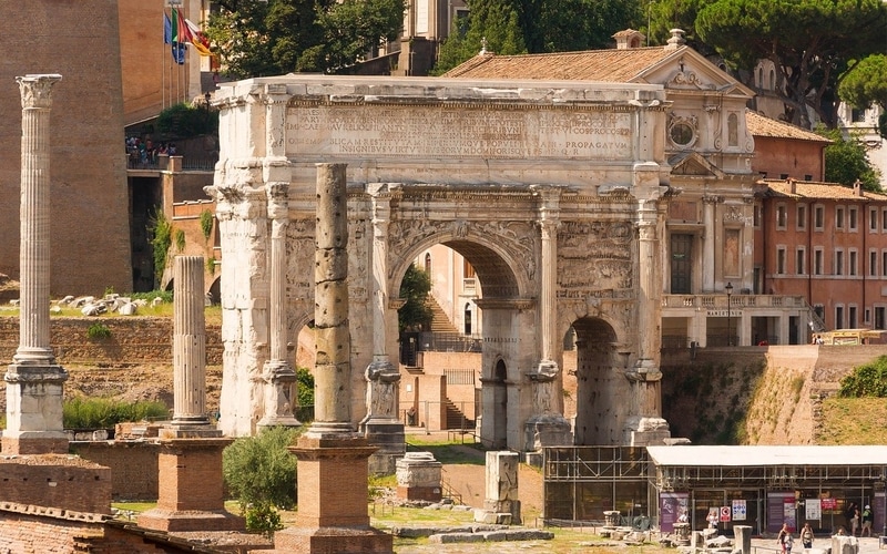 Roma Forumu - Septimius Severus Kemeri