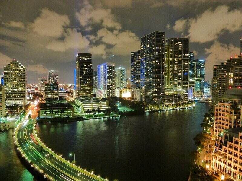 Miami Kalacak yer tavsiyesi