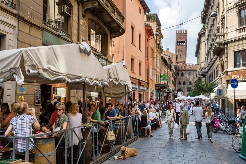 Bolognada gezilecek yerler blog