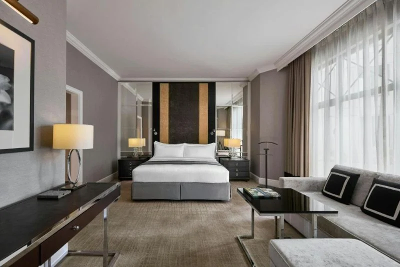 The Ritz-Carlton