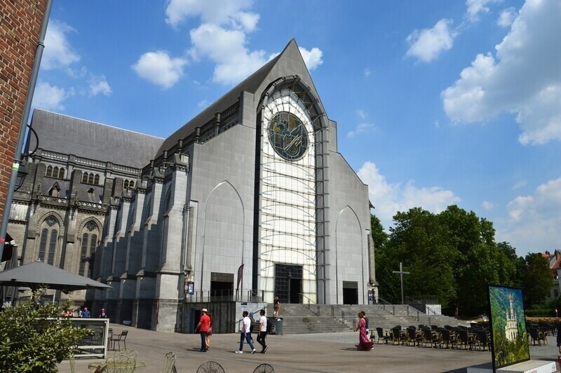 Lille Katedrali çevresi, Lille'de nerede kalınır