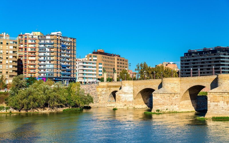 Puente de Piedra, Zaragoza