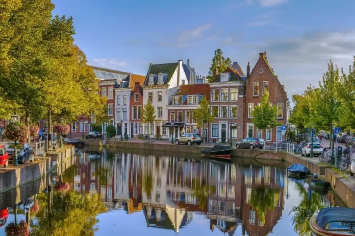 Leiden'de Nerede Kalınır ?