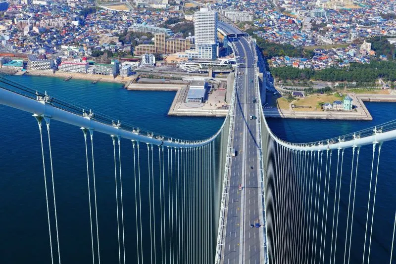 Akashi Kaikyo Köprüsü, Kobe
