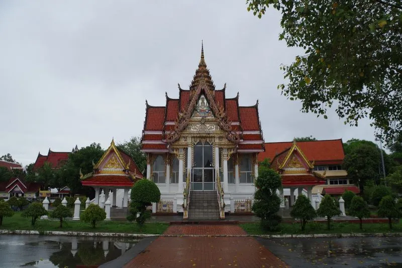 Wat Hat Yai Nai Tapınağı